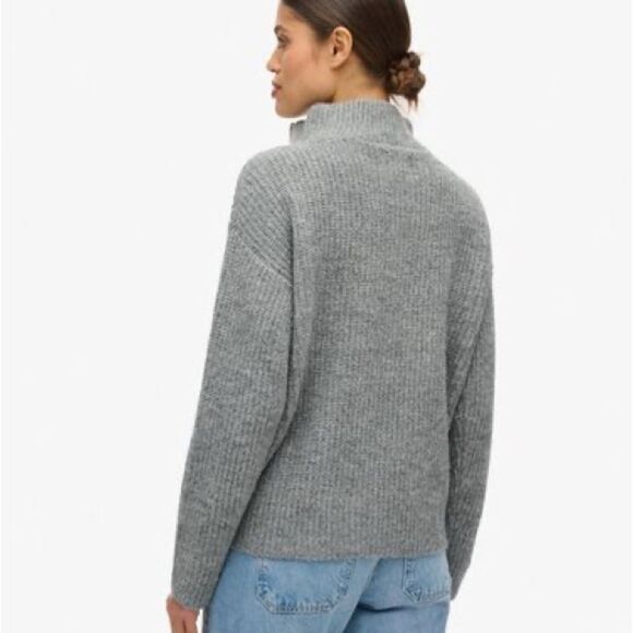 Calvin Klein Jeans Gray Oversized Sweater - Picture 1 of 4